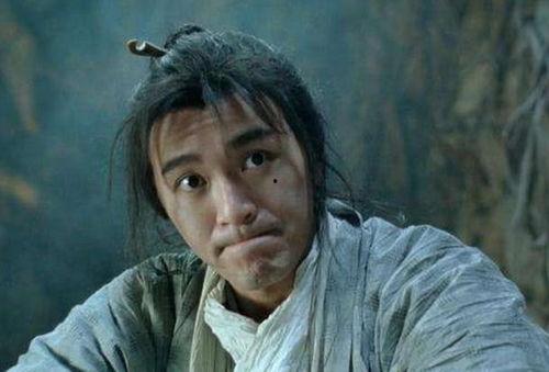 星爷搞笑视频吃瓜,吃瓜群众笑翻天，瓜皮飞舞笑料百出