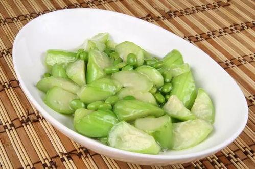 小瓜配什么吃,开启味蕾盛宴之旅